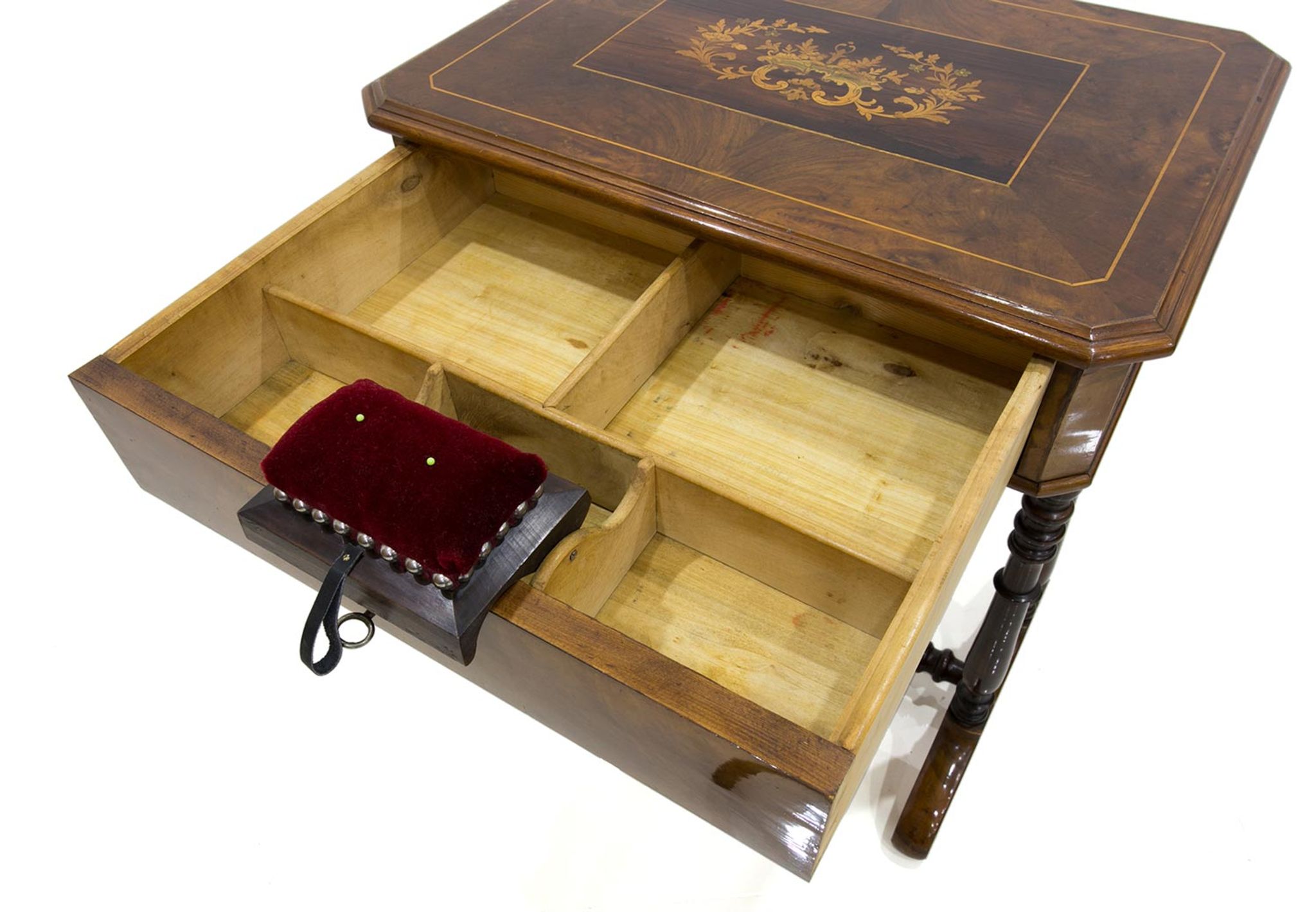Table d'appoint, France, vers 1820
