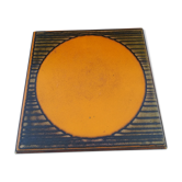 Pop ceramic dish underside