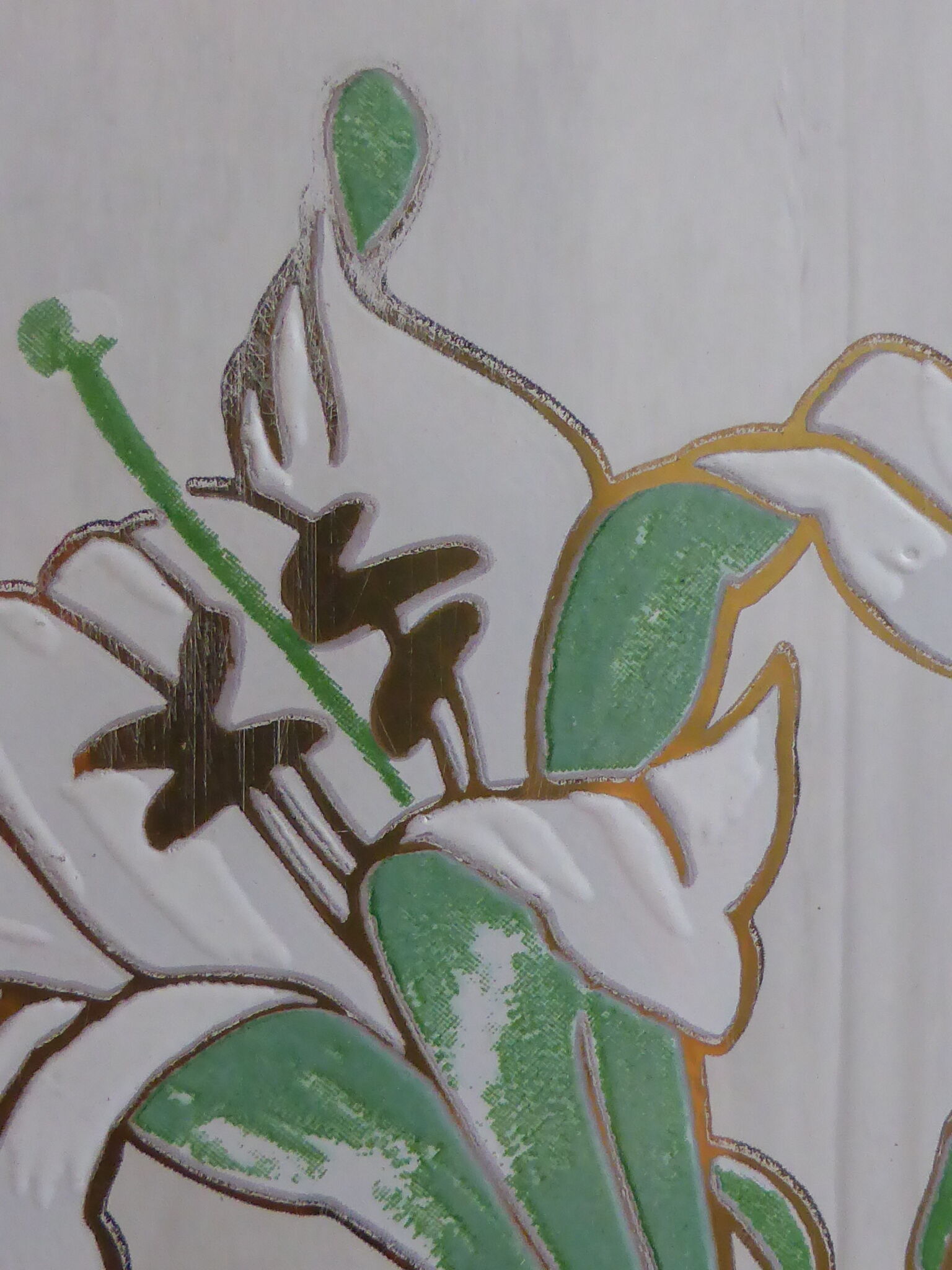Paire de vases anciens en verre émaillé à décor d'iris