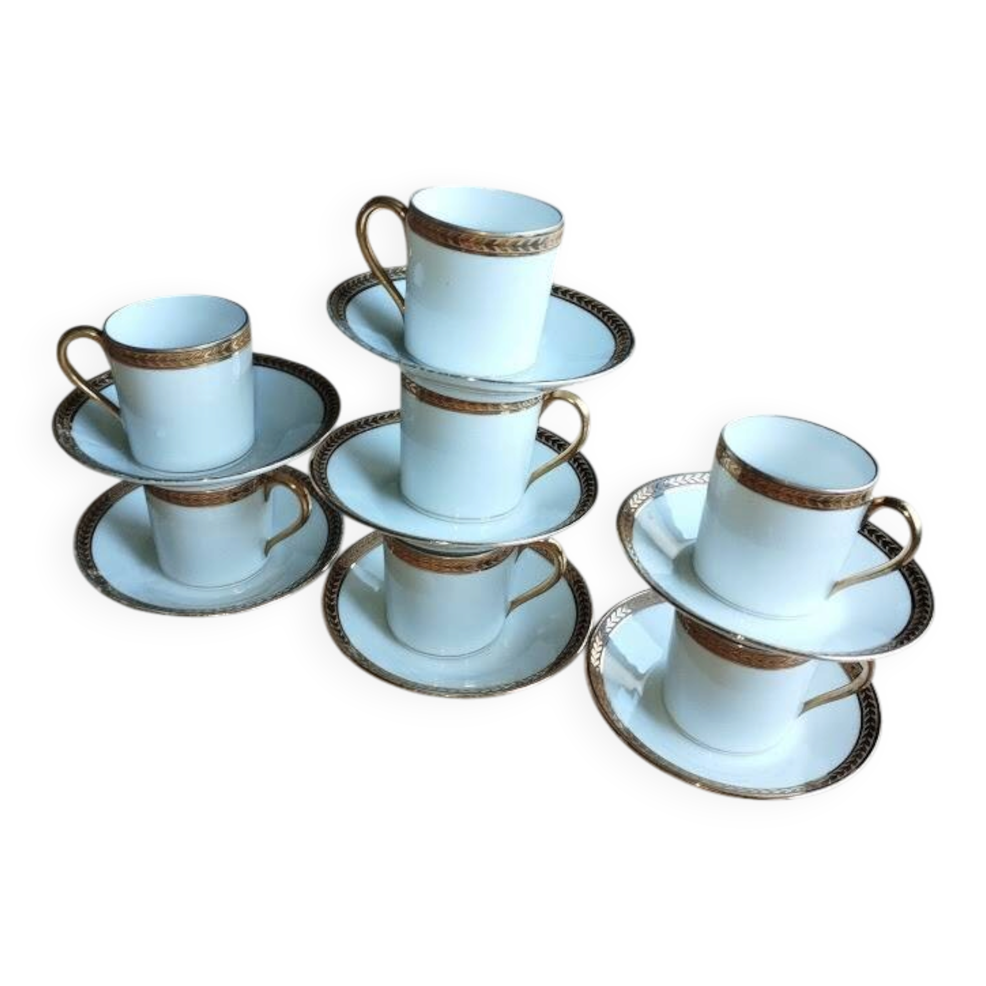 Coffee service for 6 people in Limoges porcelain by Robert Haviland, 1930.
