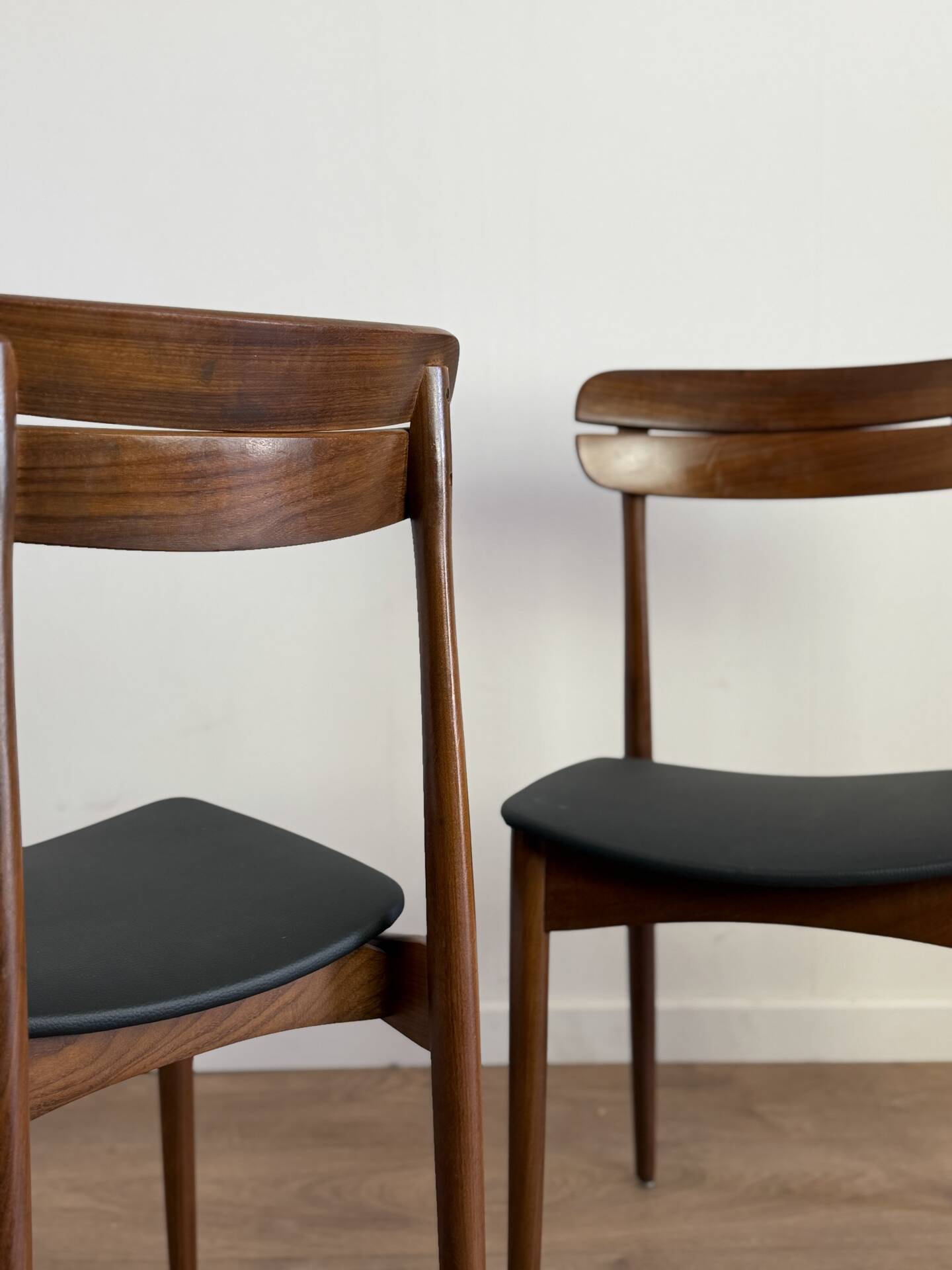 Set of 6 Scandinavian teak chairs – 1960s