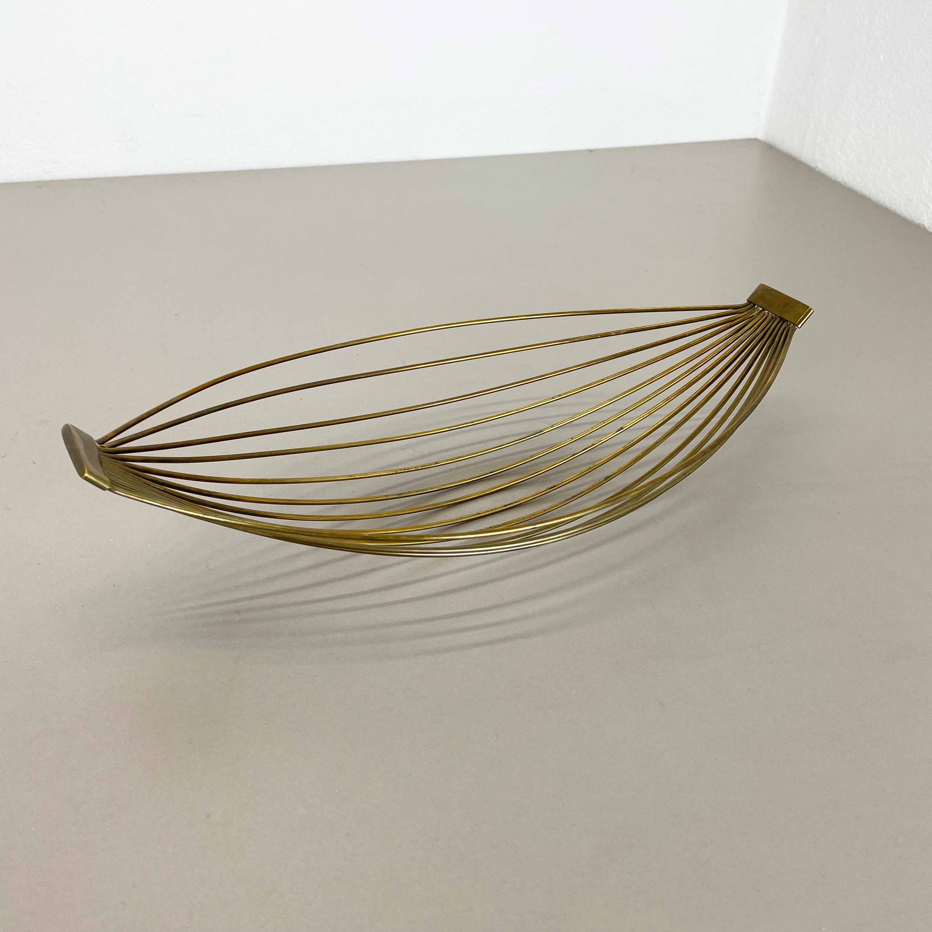 Minimalist Brass Fruit Bowl Shell by Carl Auböck, Austria, 1950s