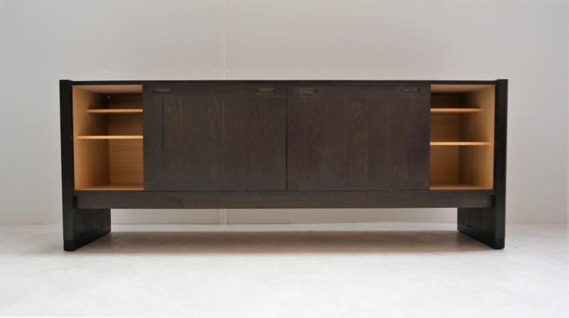 Scandinavian ebony oak thread by Skovby