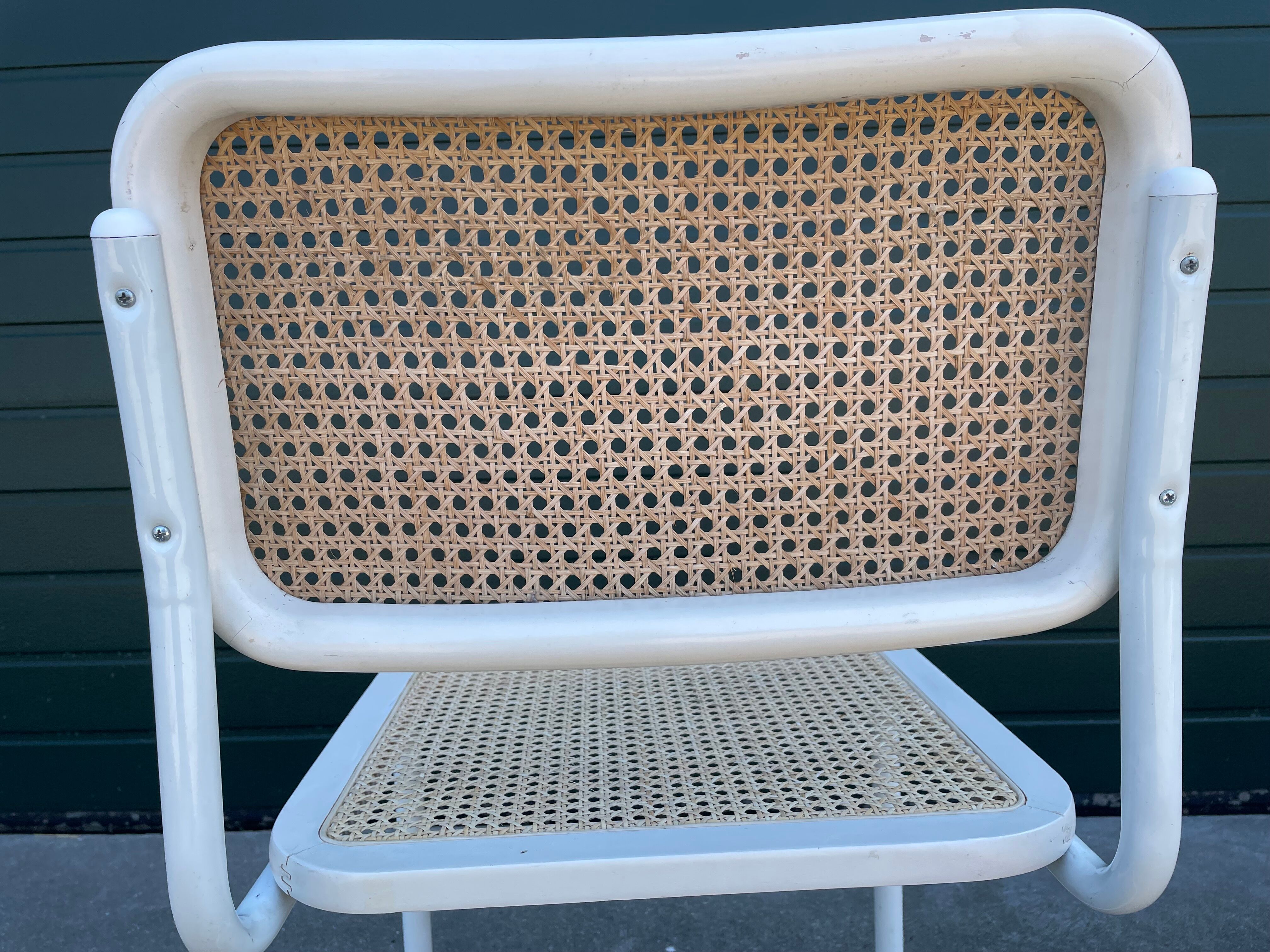 Cesca design chair b32 model in white