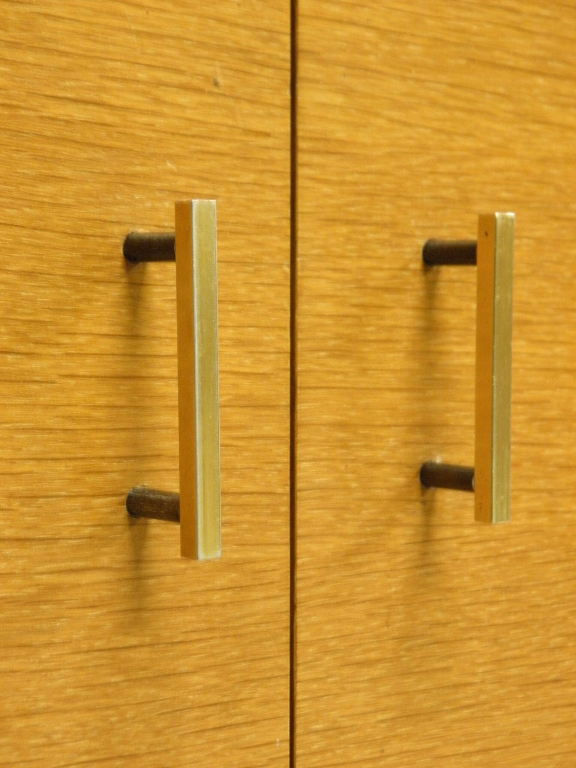 Secretary feet compass 60s