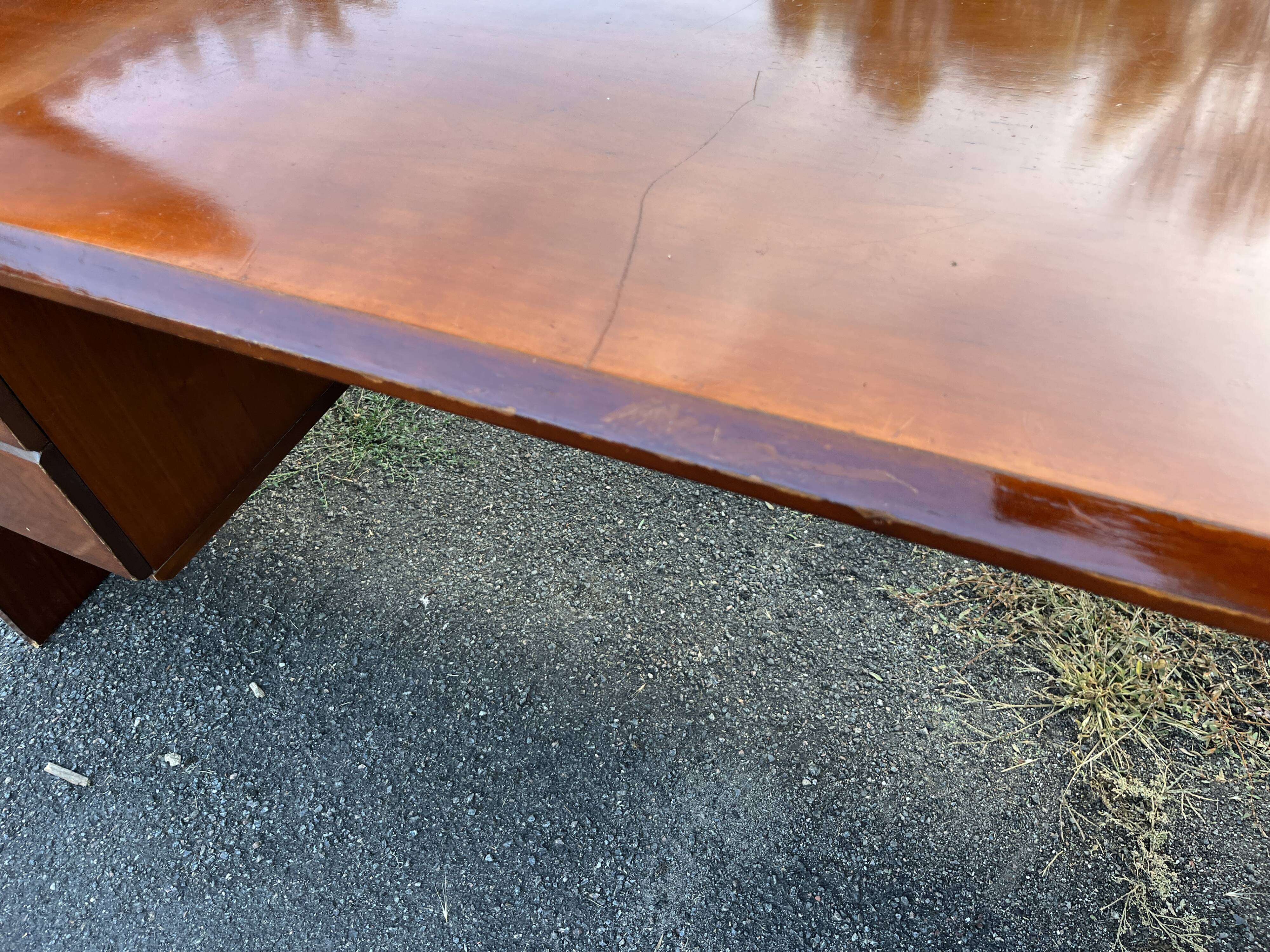 Large Vintage Modernist Desk – 1950s/1970s