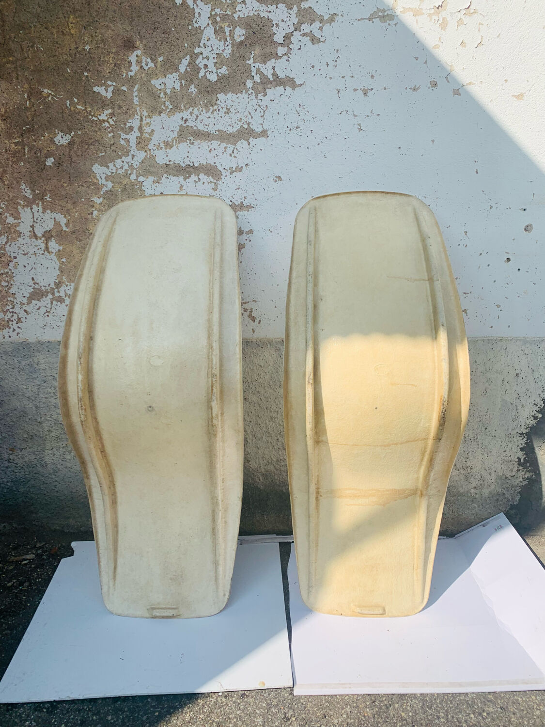 Pair of Eurolax R1 sunbeds by Charles Zublena