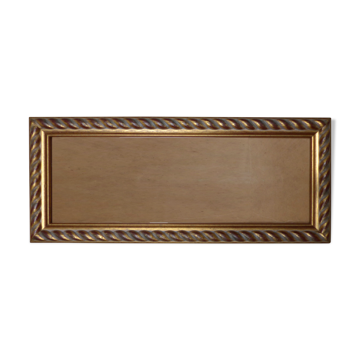 Frame wood worked twisted molding