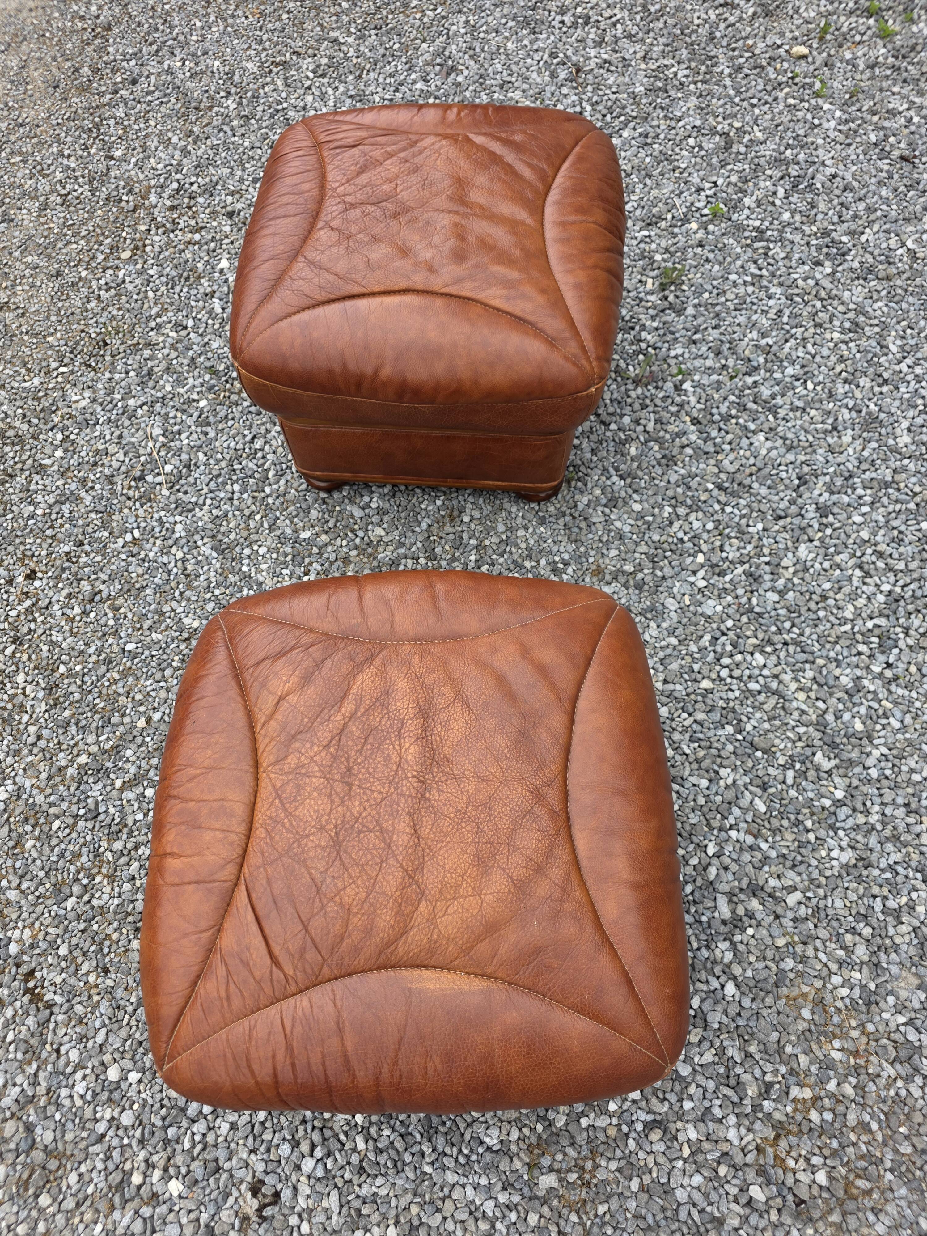 Pair of leather footrests from the 70s/80s.