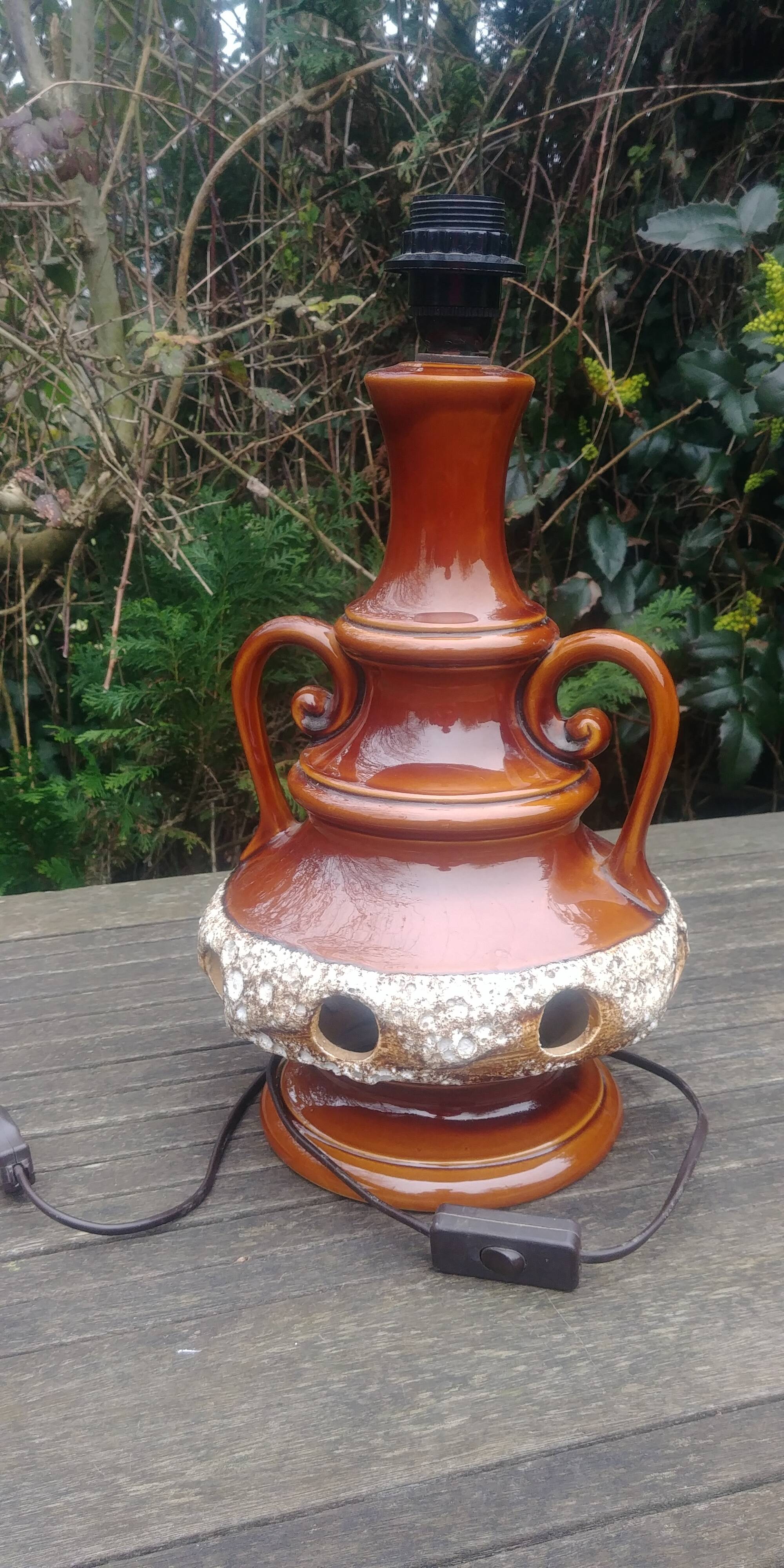 Vintage glazed ceramic lamp base from the 60s/70s with double lighting of medium size.