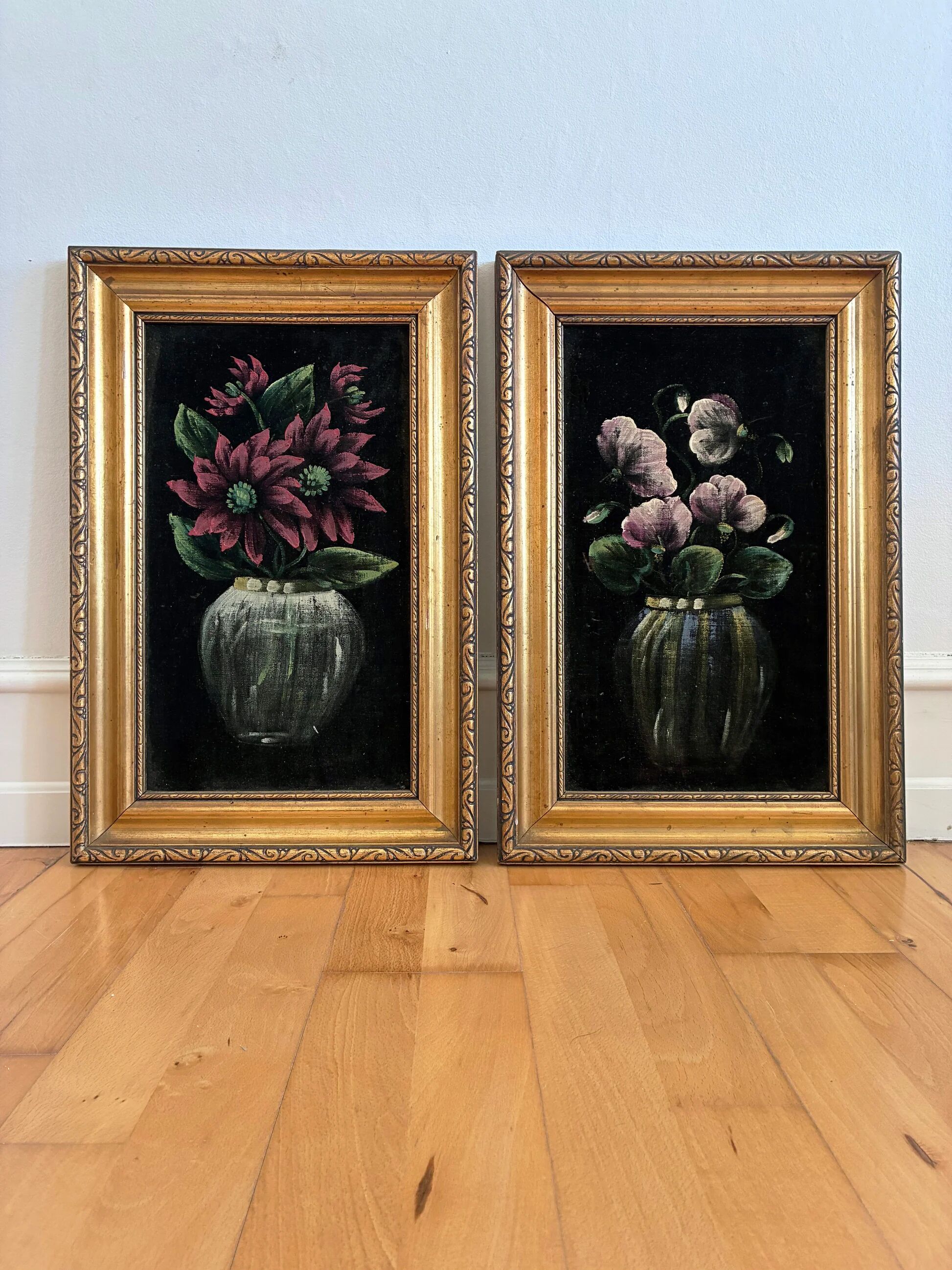 Set vintage original velvet flower oil painting, pair of flower still life art