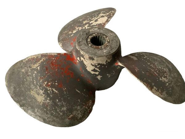 Ancienne hélice de bateau