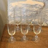 6 chiseled champagne flutes on vintage floral frieze pattern