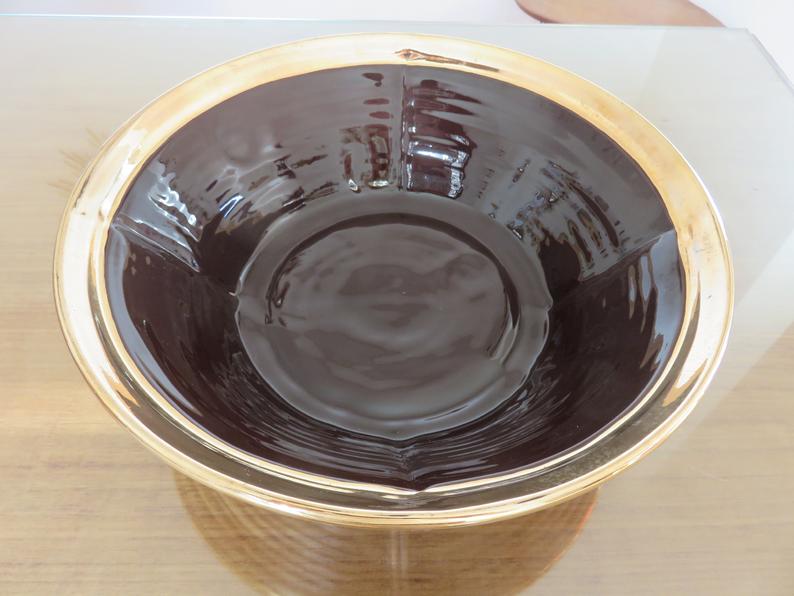 Ceramic basket with rattan and brass in the 70s
