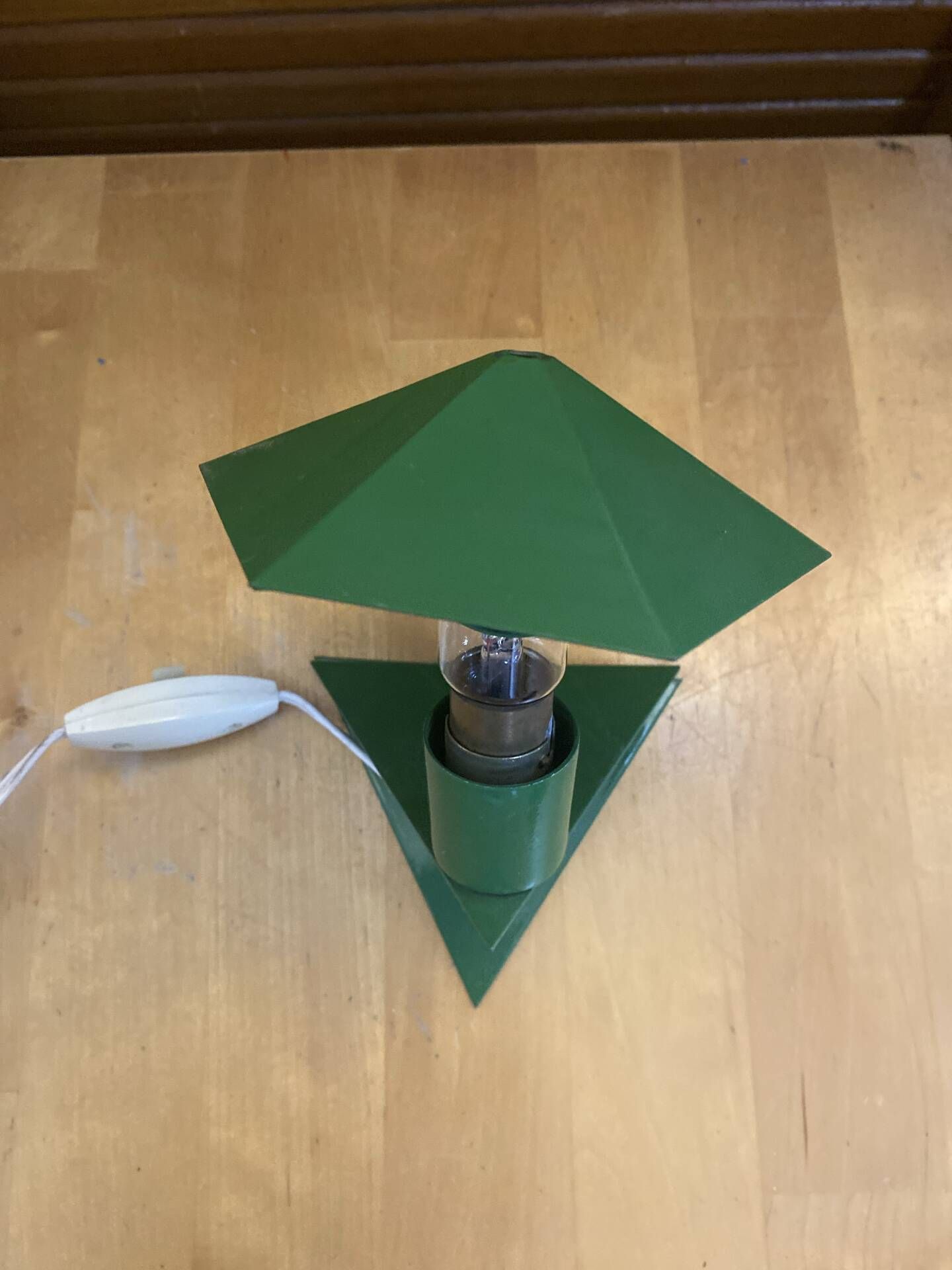 Lampe pince en métal vert, années 50