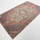 5x8 Vintage Faded Pink Persian Vintage Rug, 137x247Cm