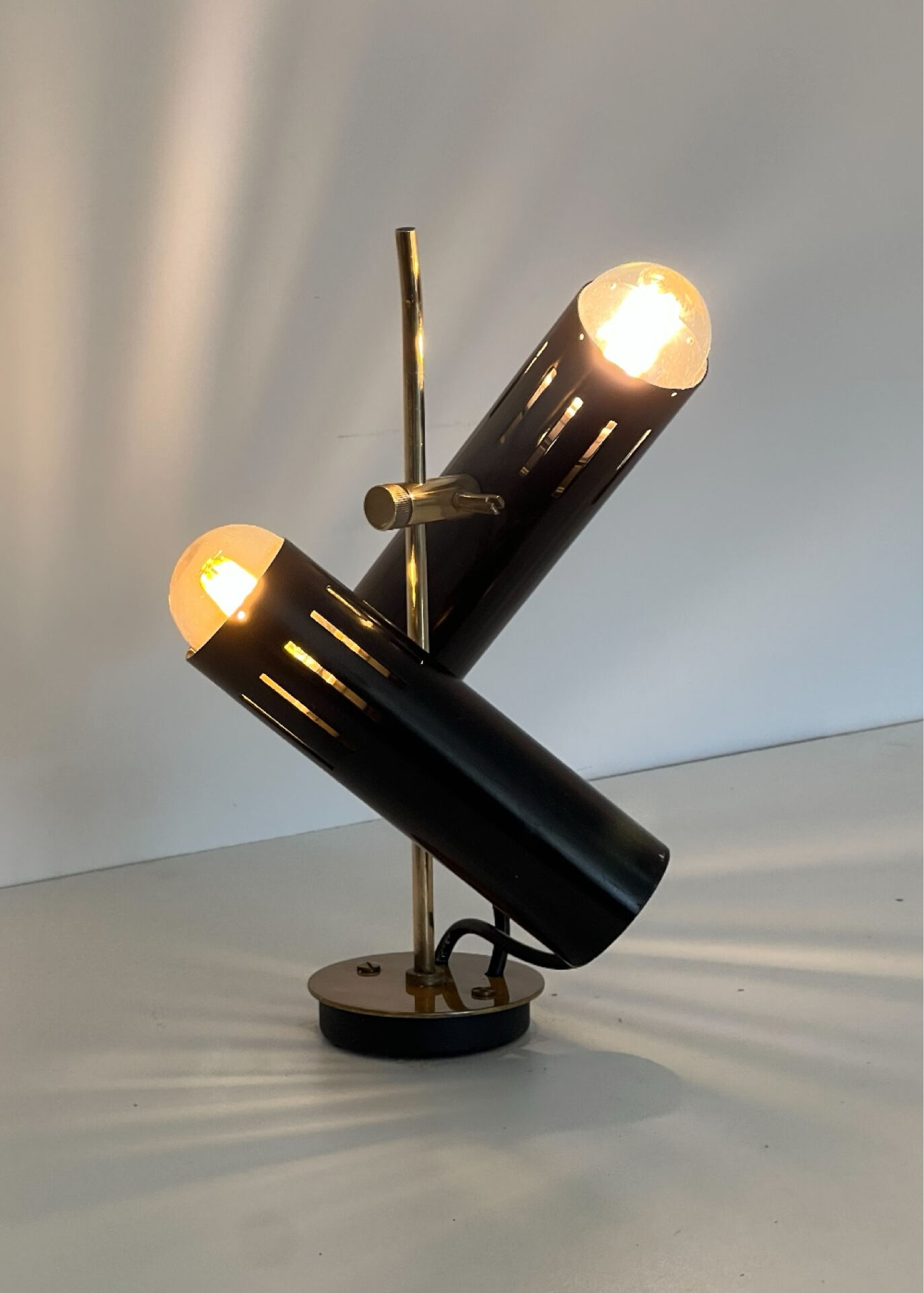 Wall lamp A5 by Alain Richard for Disderot (C. 1959)