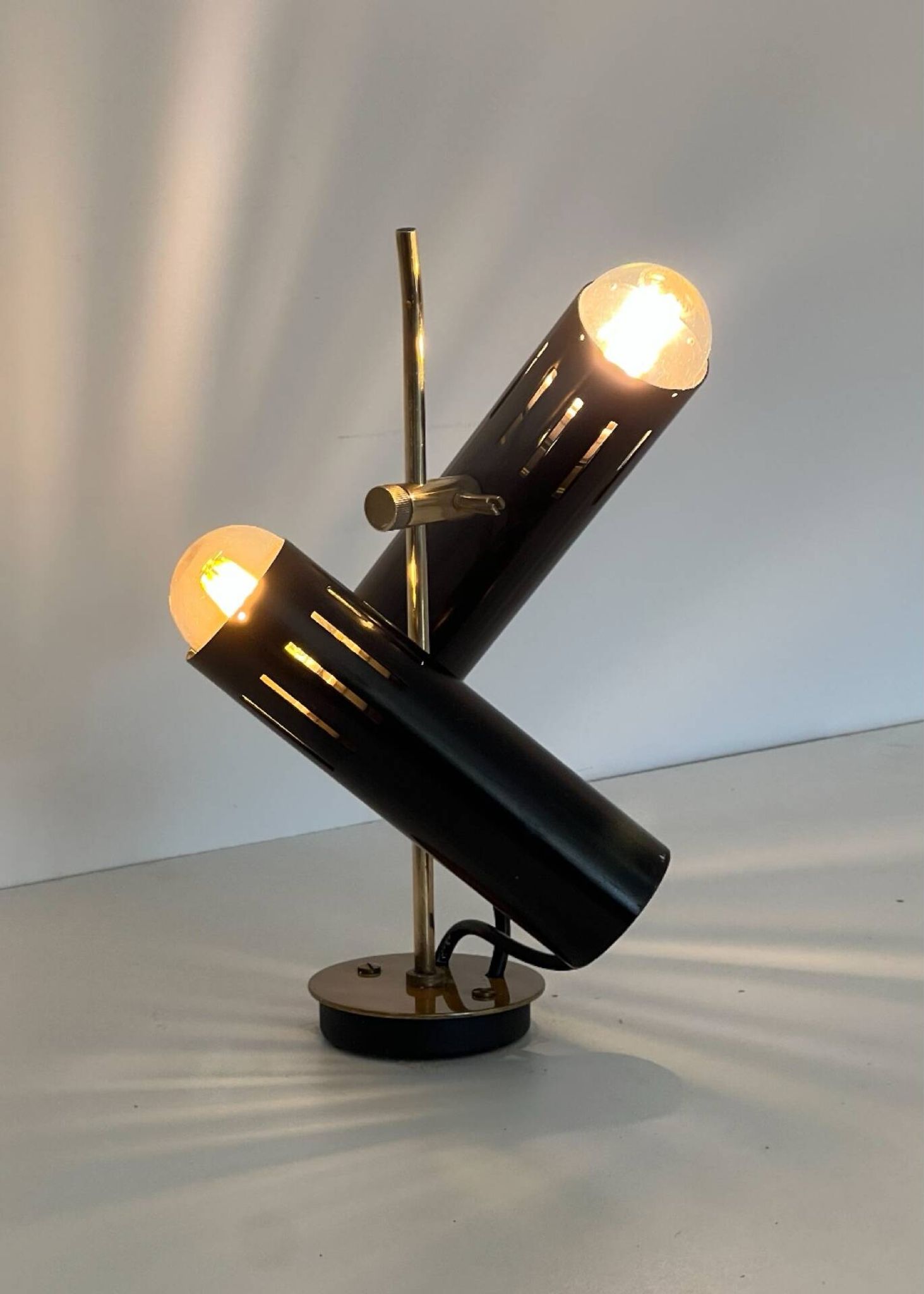 Wall lamp A5 by Alain Richard for Disderot (C. 1959)
