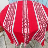 Tablecloth and six Basque towels