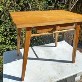Baumann children's desk