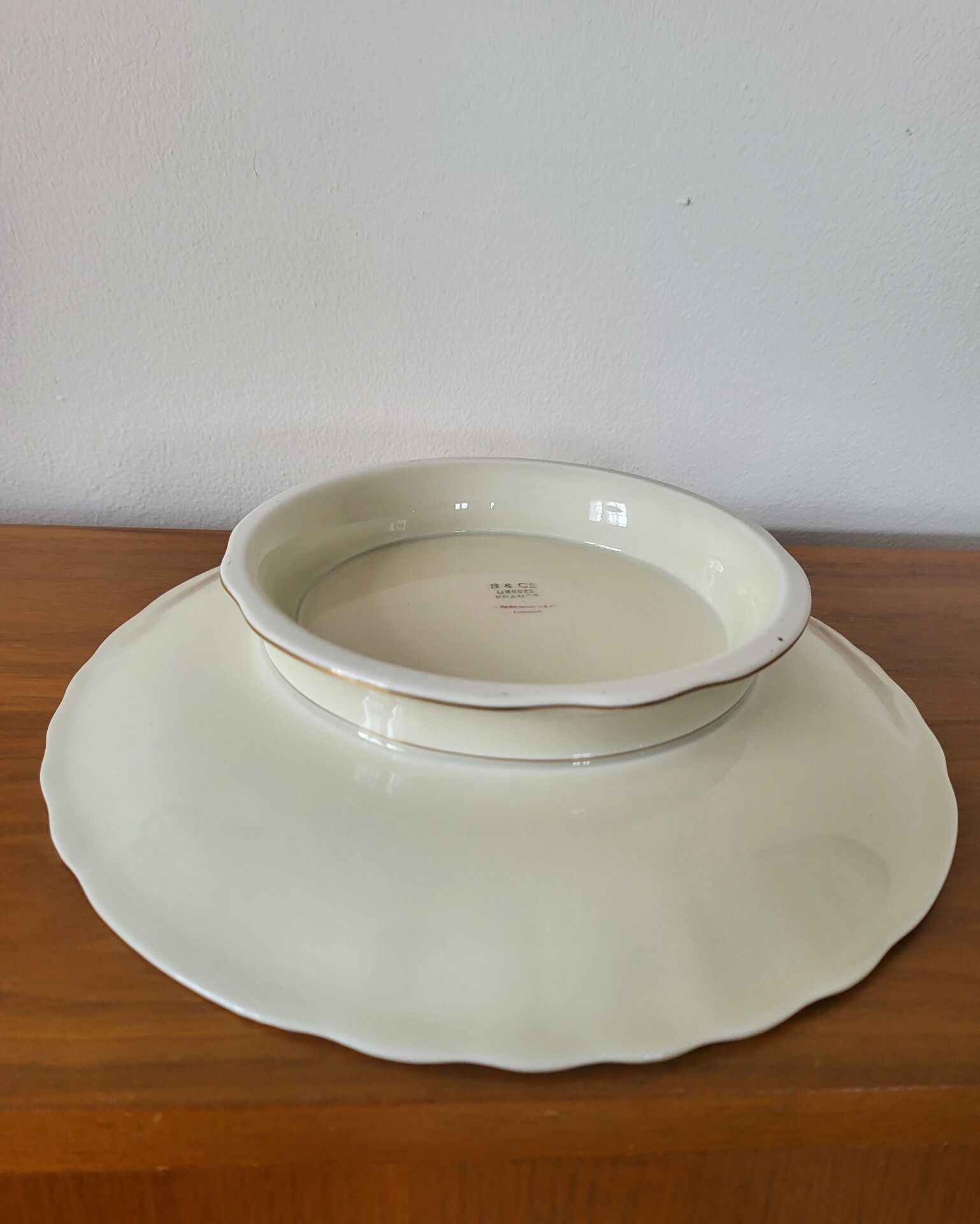 Limoges Bernardaud pie dish, cake in porcelain