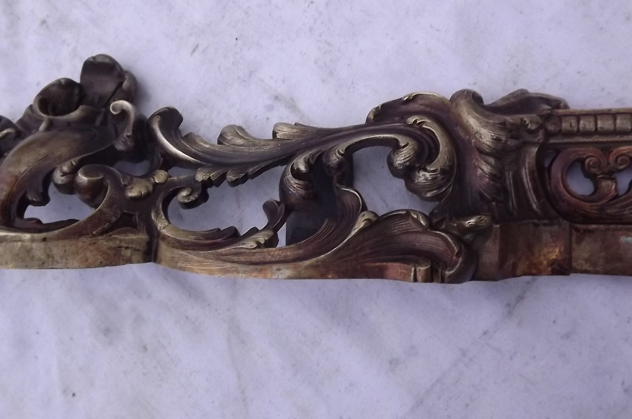 Devant de cheminée bronze 19 ème de style rocaille