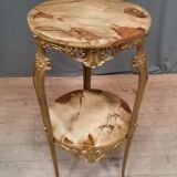 Selette metal and onyx