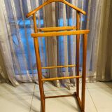 Light wood butler valet