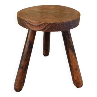 Tabouret tripode en bois massif