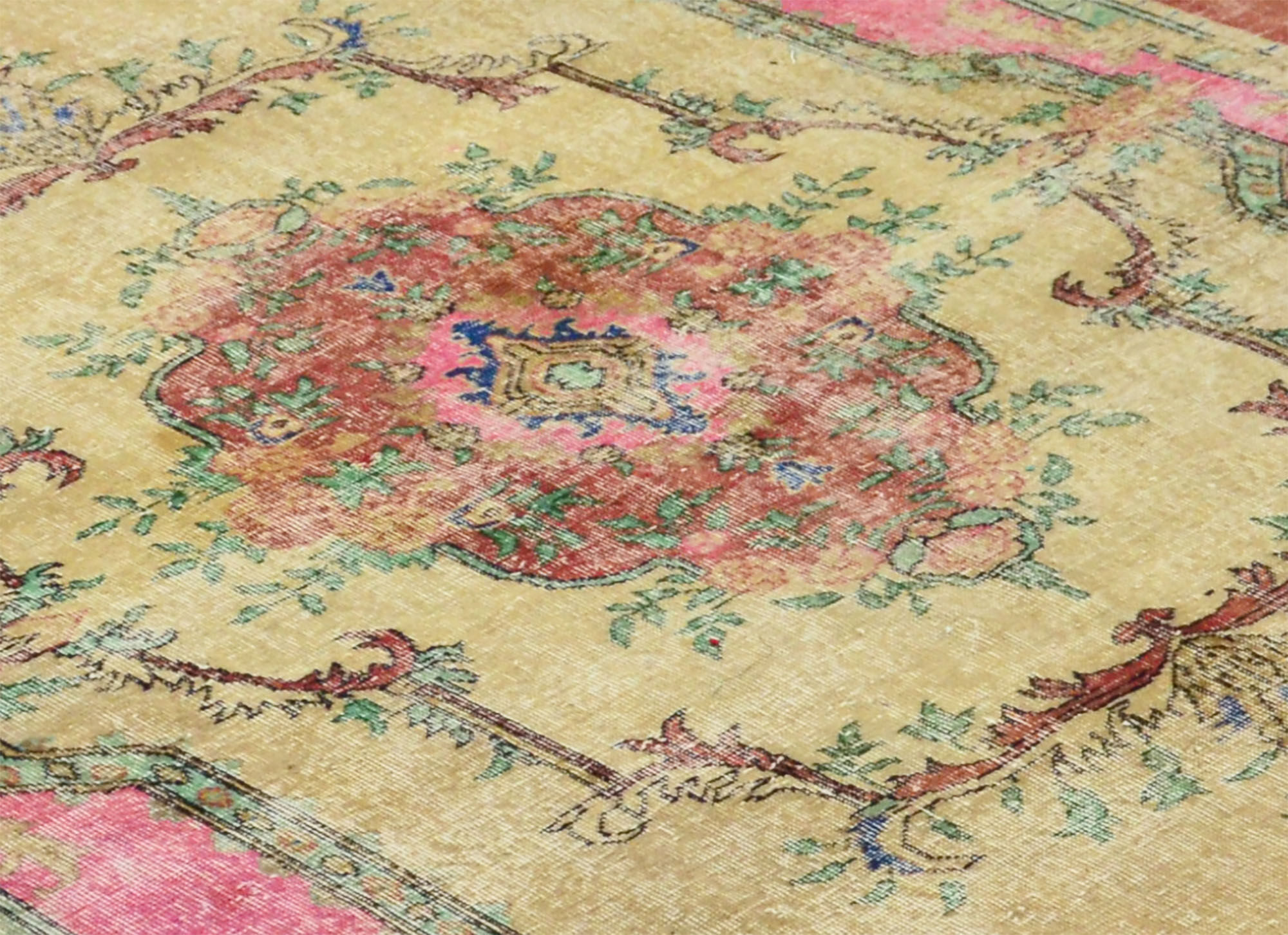 Anatolian handmade vintage rug 290 cm x 192 cm