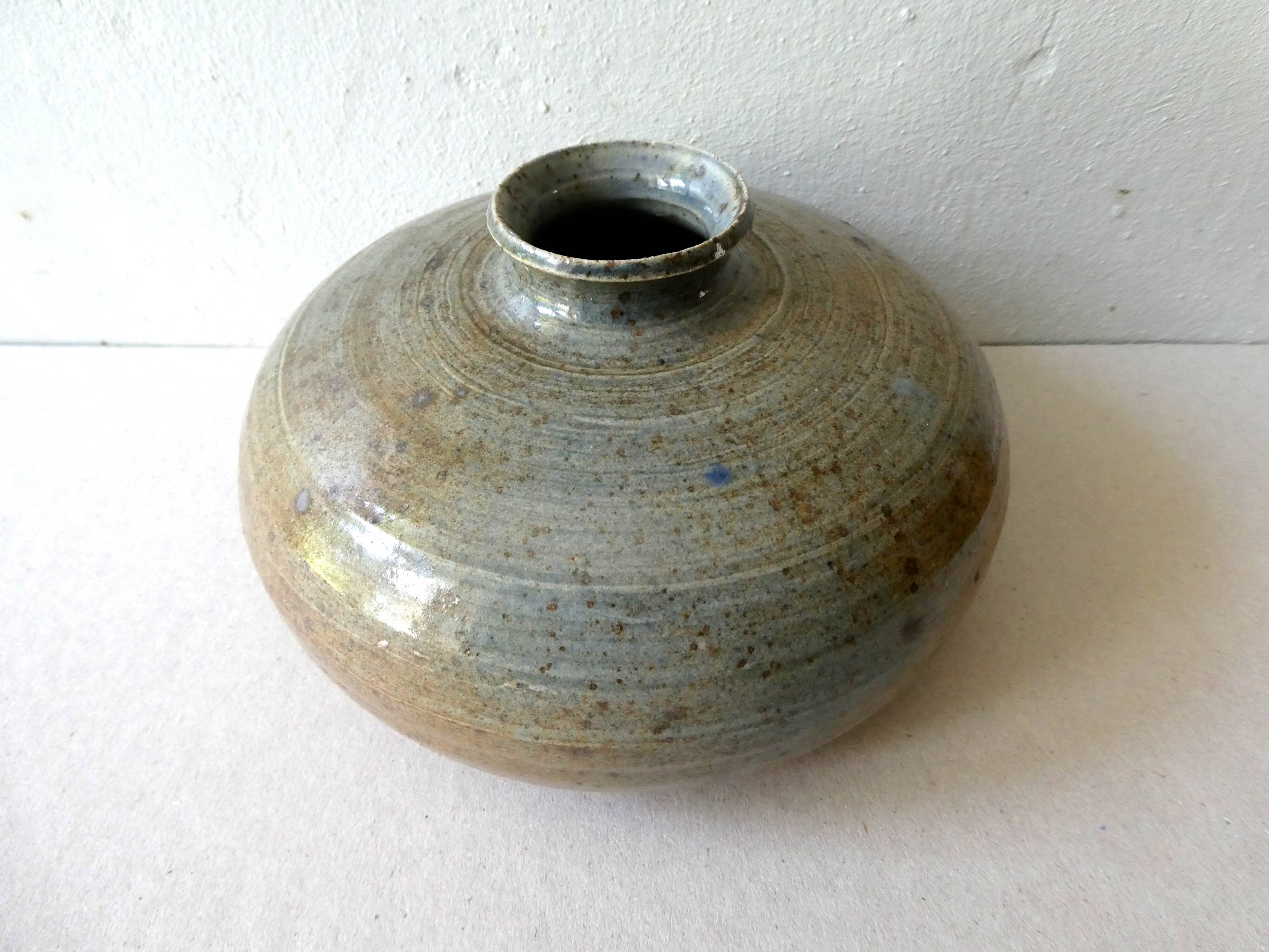 Alain Magné's sandstone vase, the Borne