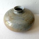 Alain Magné's sandstone vase, the Borne