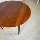 Table ronde en teck 1960