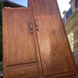 Asymmetrical cabinet