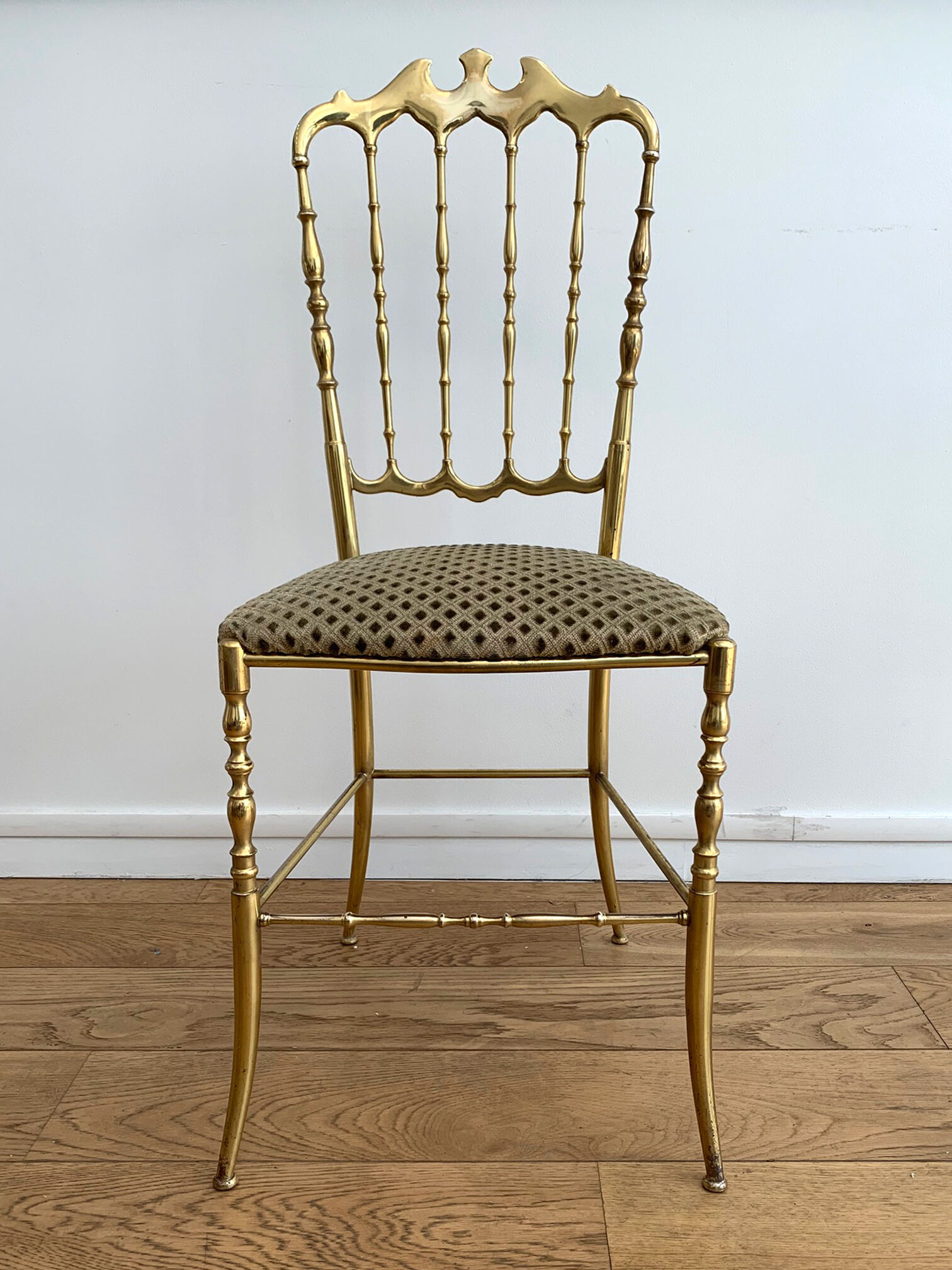 5 chairs by Chiavari Italy