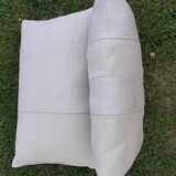 Coussin à bandes raphia de nobilis