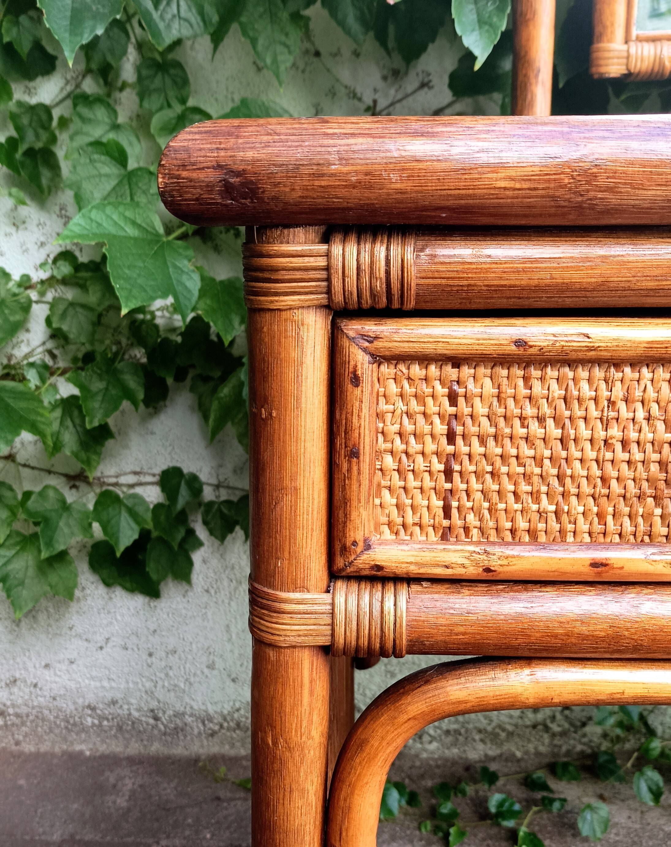 Rattan hairdresser