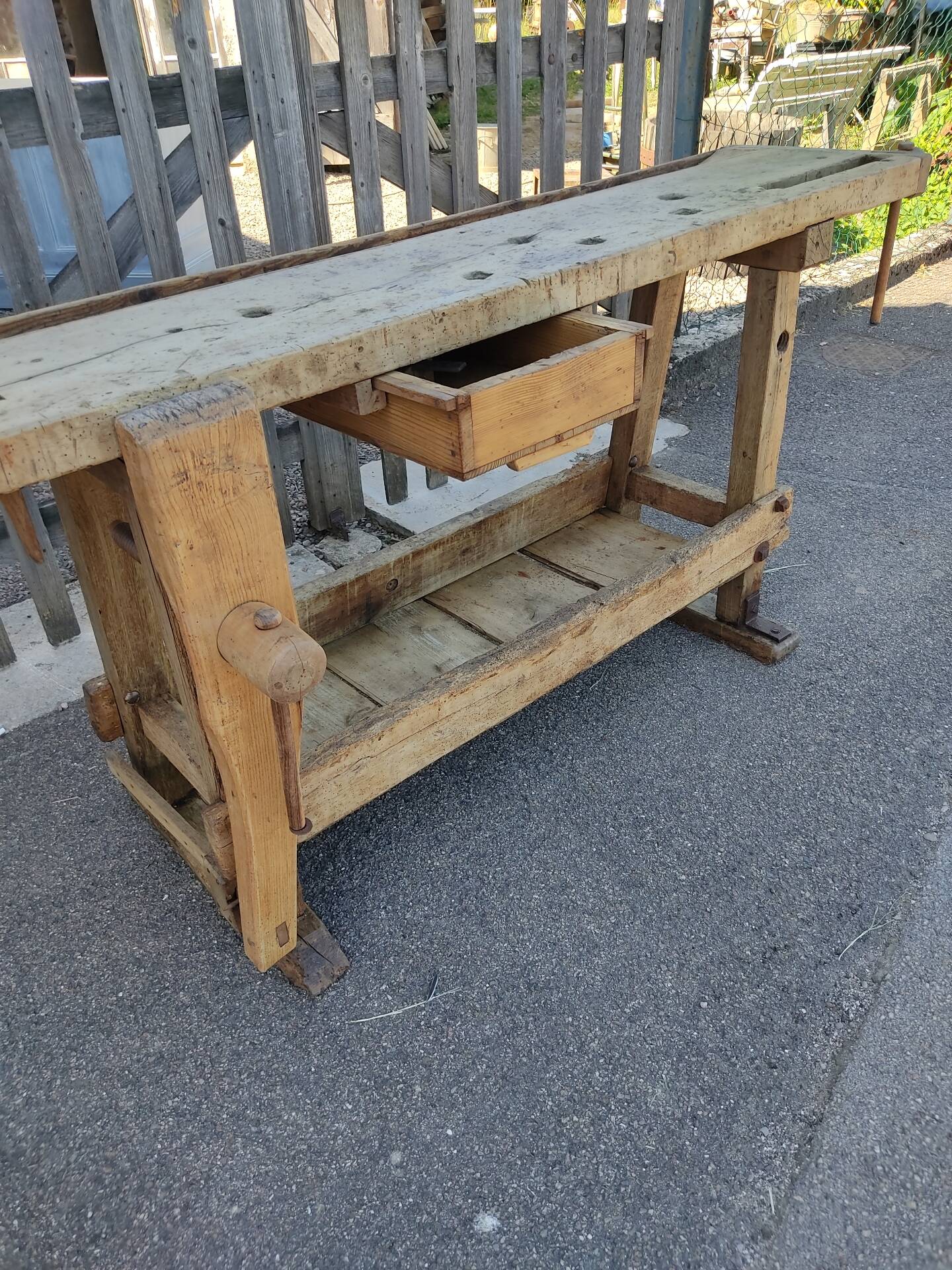 Small workshop bench