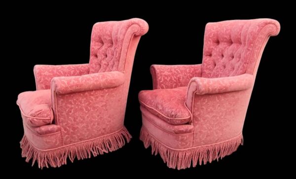 Paire anciens fauteuils crapaud