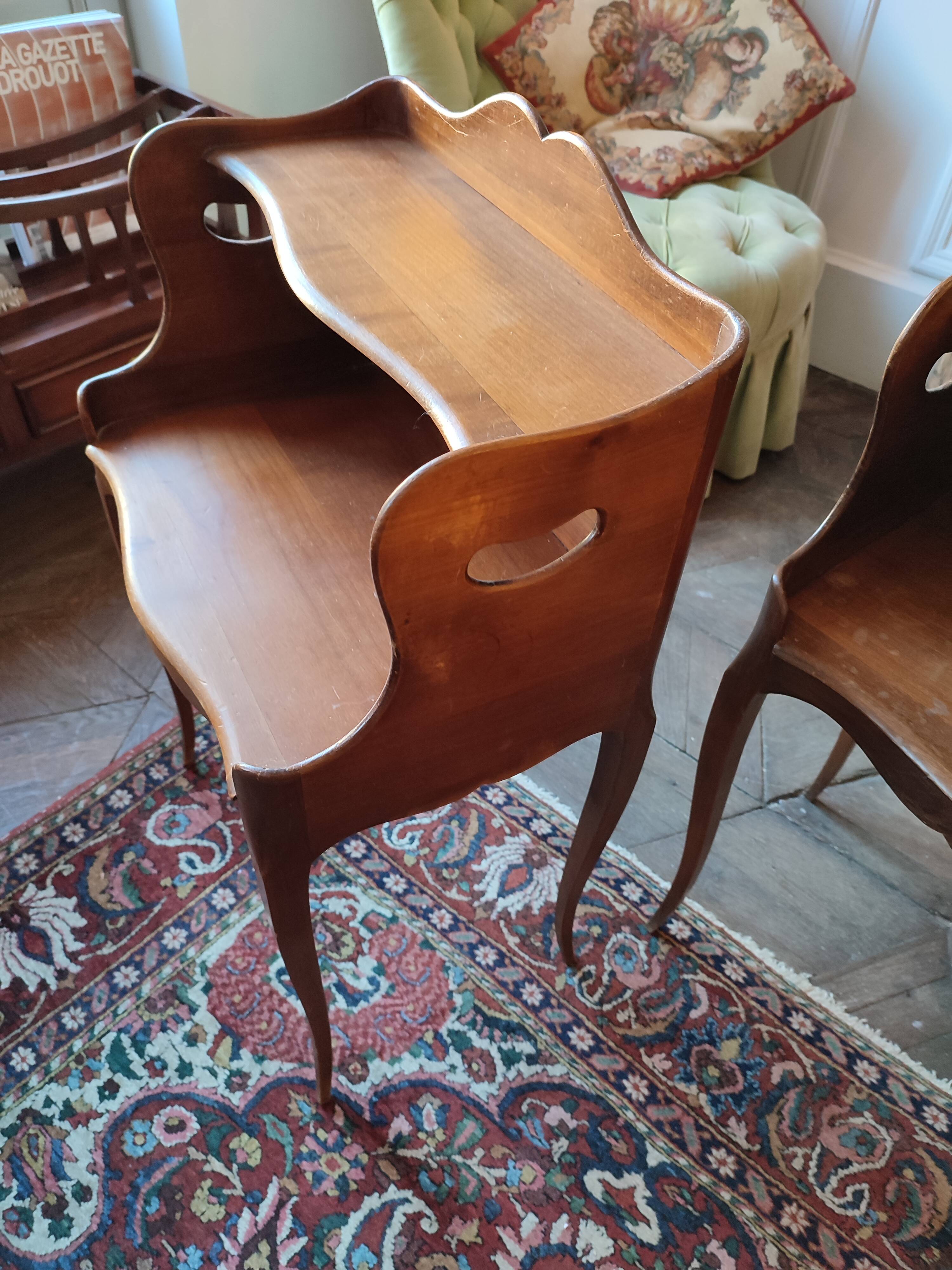 Paire de chevets niche style Louis XV