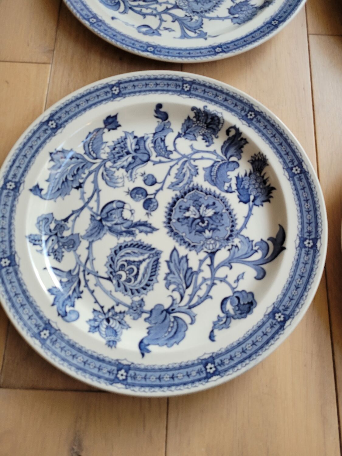 Set of 6 flat plates Ridgway Jacobean