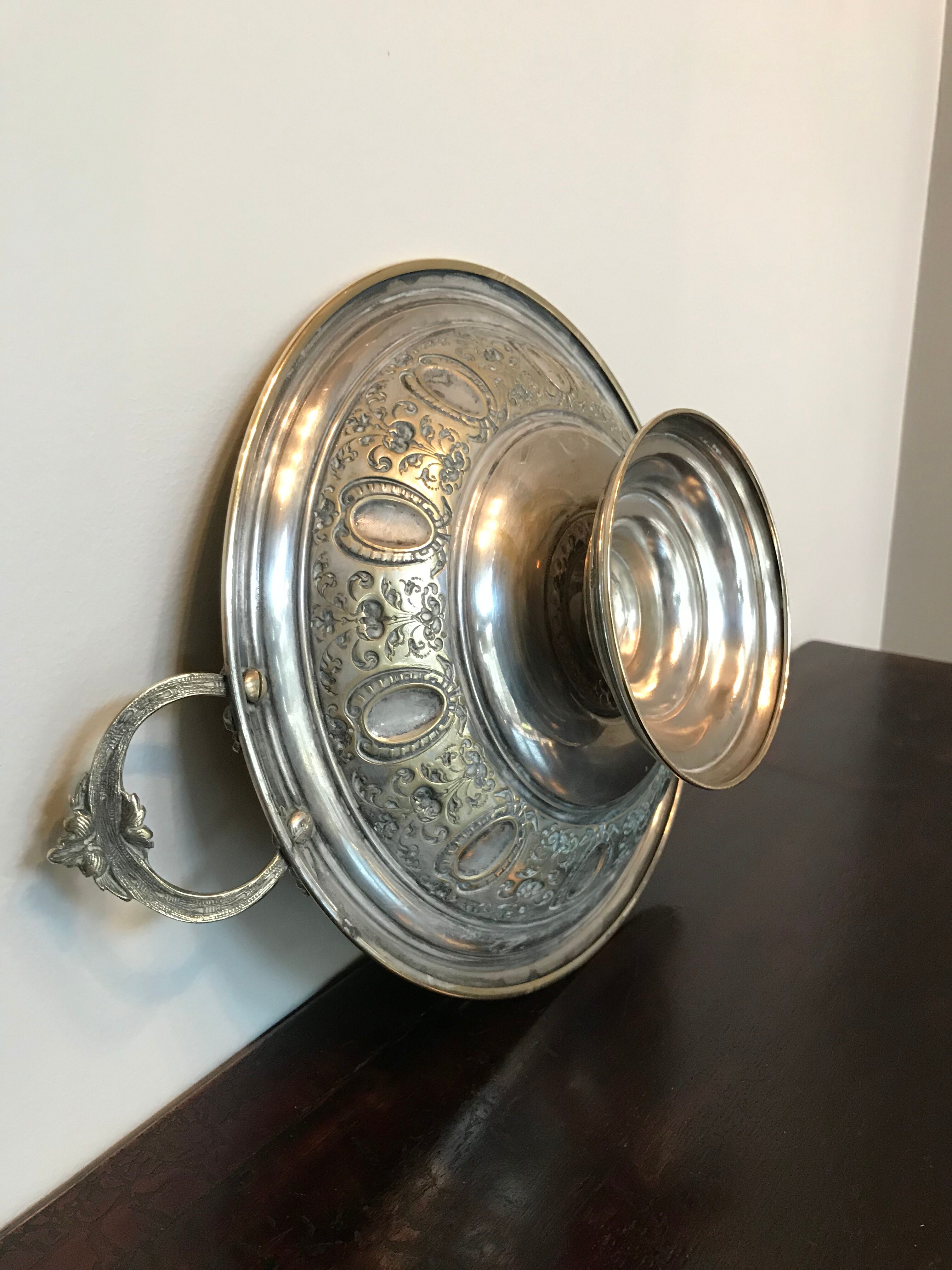 Center cut of table in tin and brass repelled from Napoleon III period