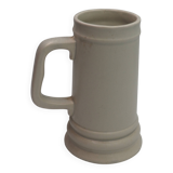 Vase with handle