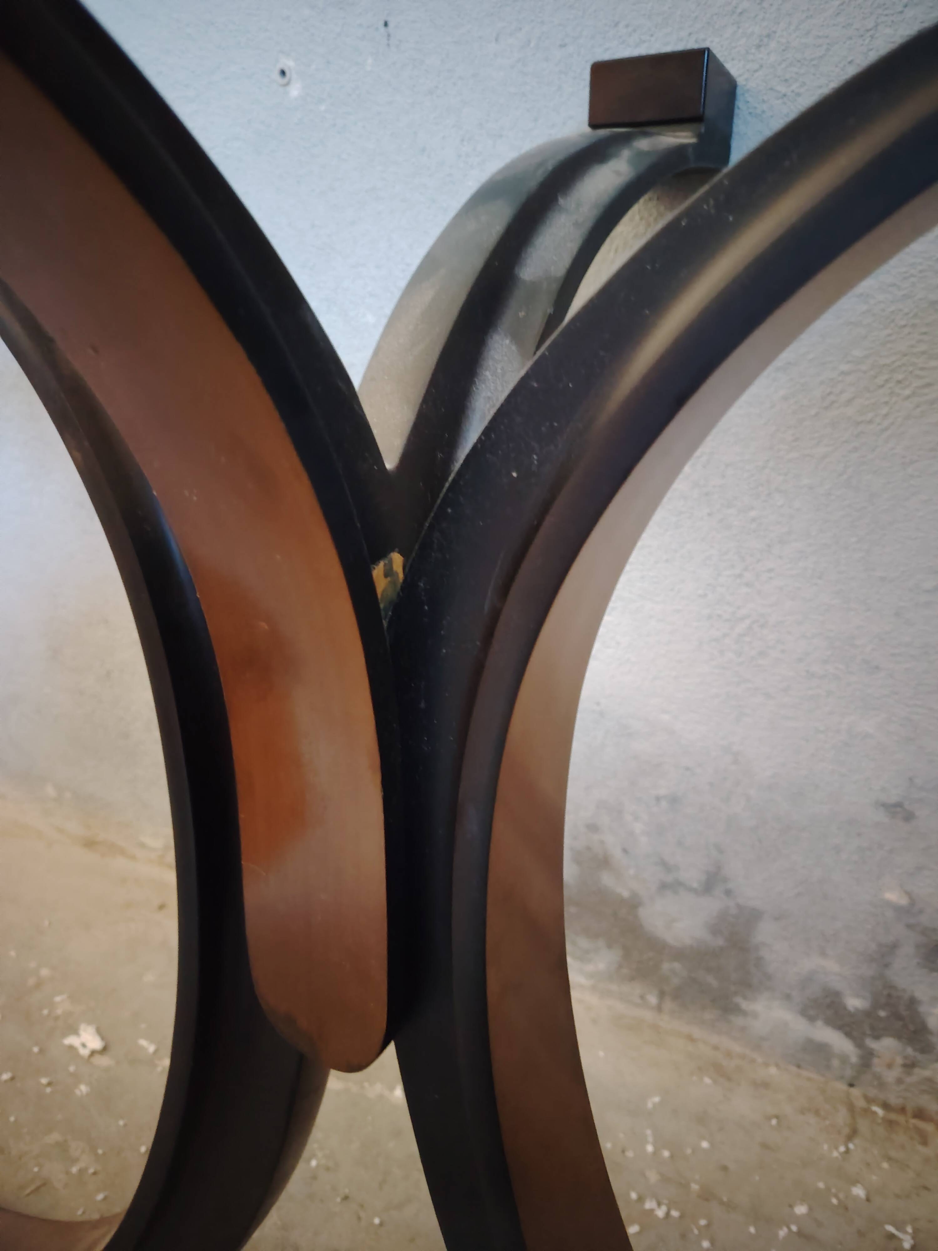 Tavolo Osvaldo Borsani Eugenio Gerli per Tecno anni 70