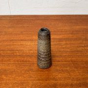 Minimalist pottery vase from the mid-century Dutch studio of Mobach, 1960s.