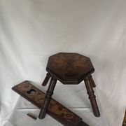 Tripod wooden chair