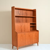 Scandinavian bookcase with pull-out desk