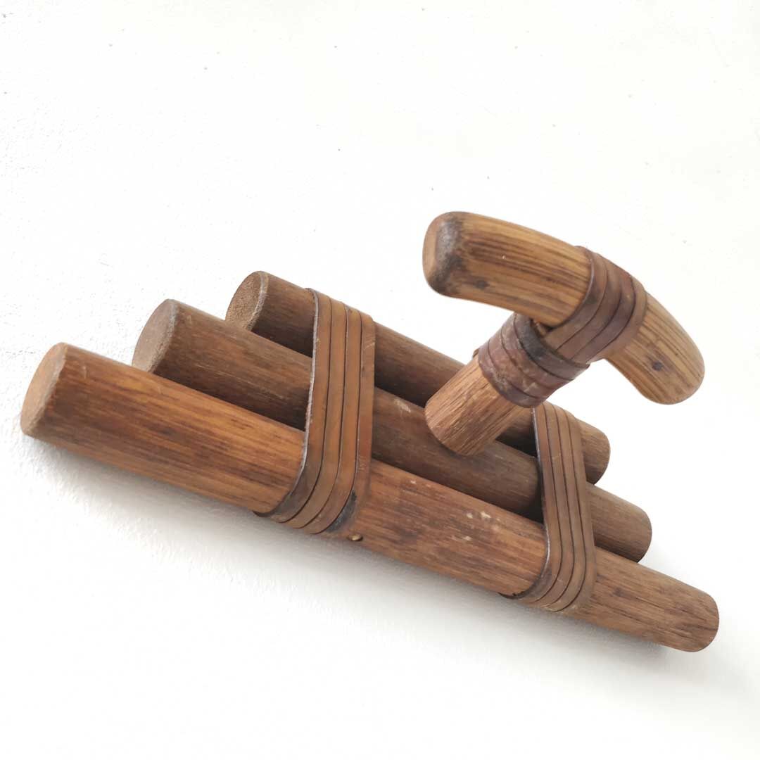 Patère en rotin