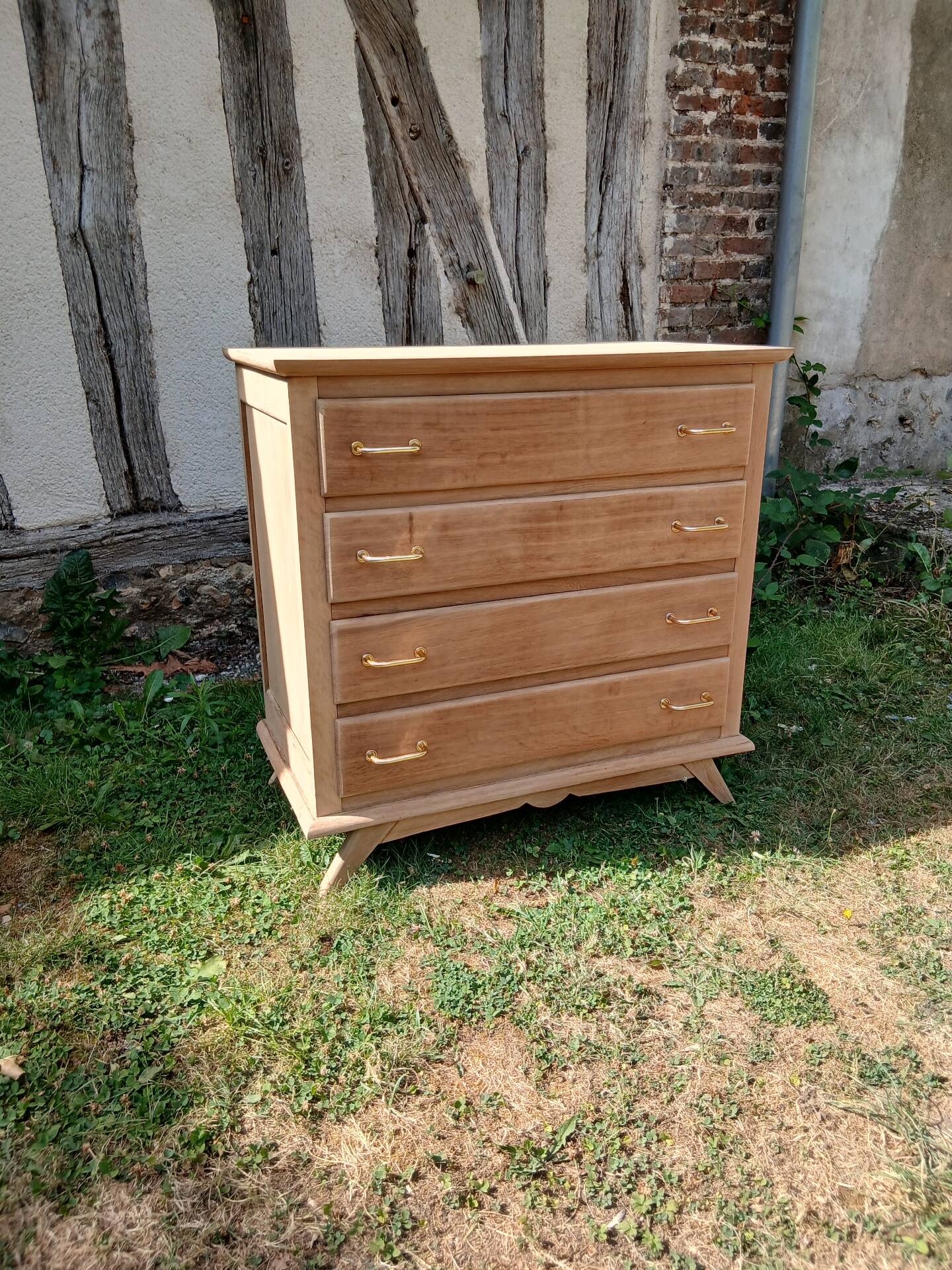 Commode 4 tiroirs pieds compas chêne bois brut