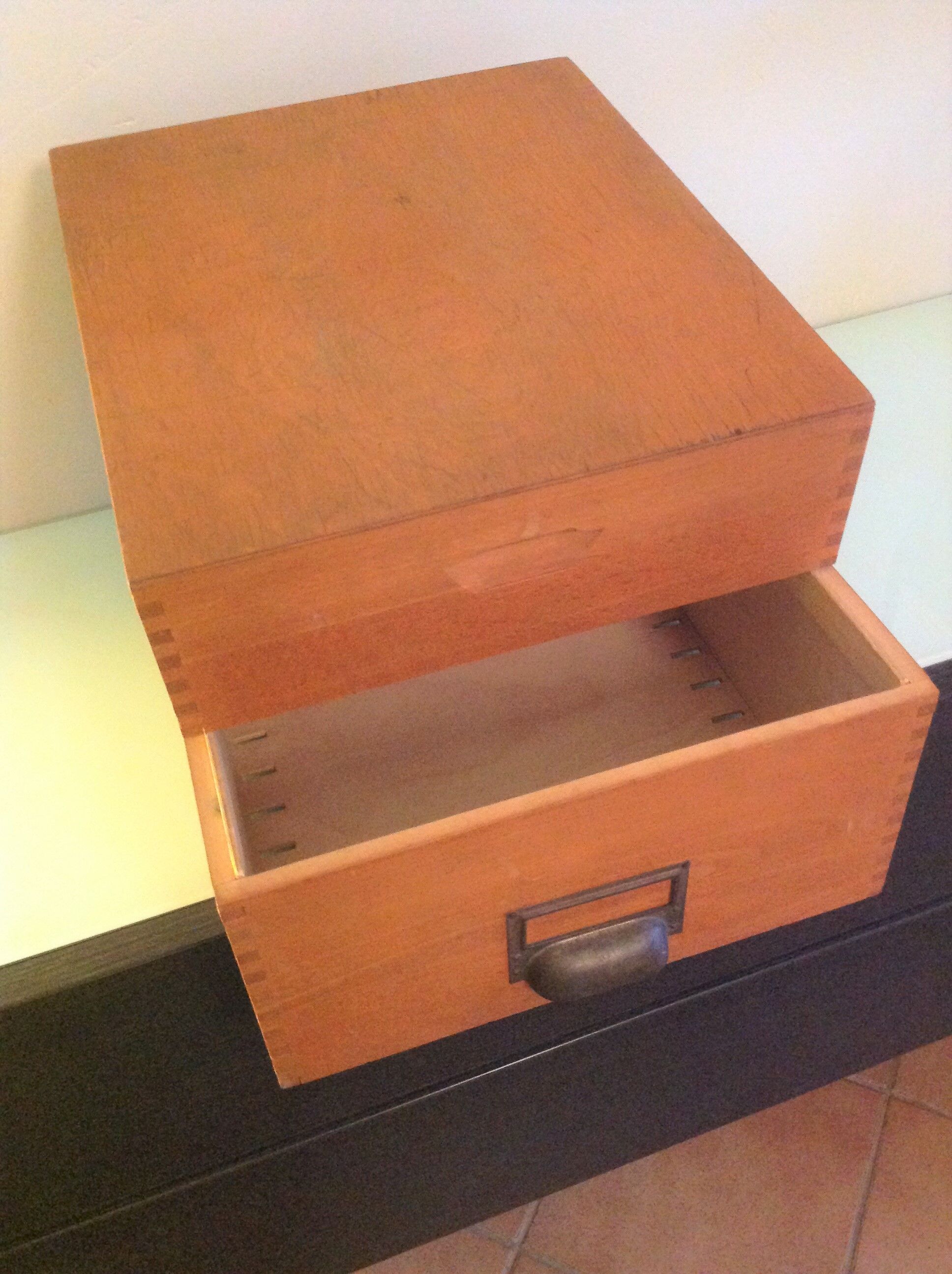 Verni/ vintage 60-70s card box